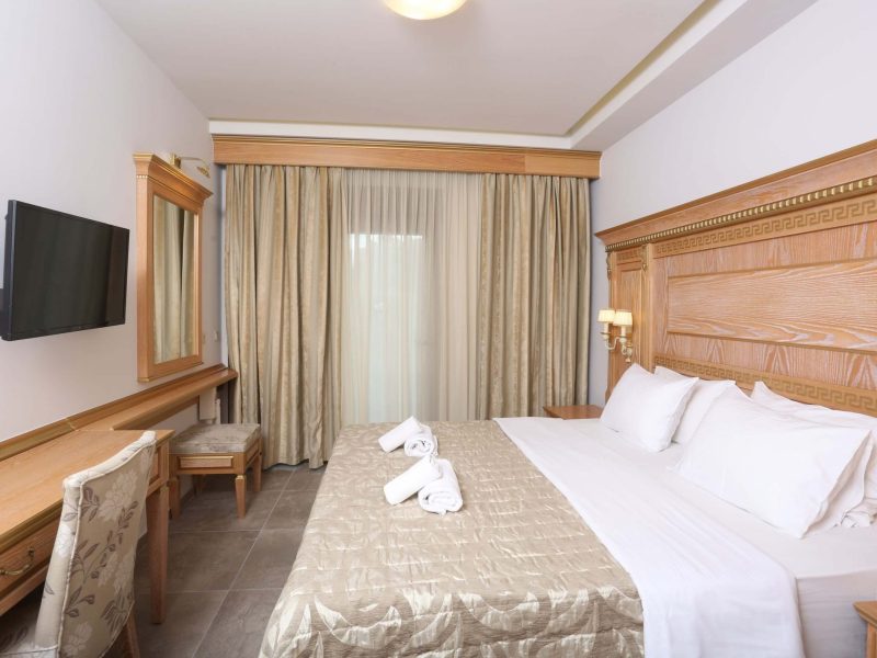 Deluxe Double Room - 322_02